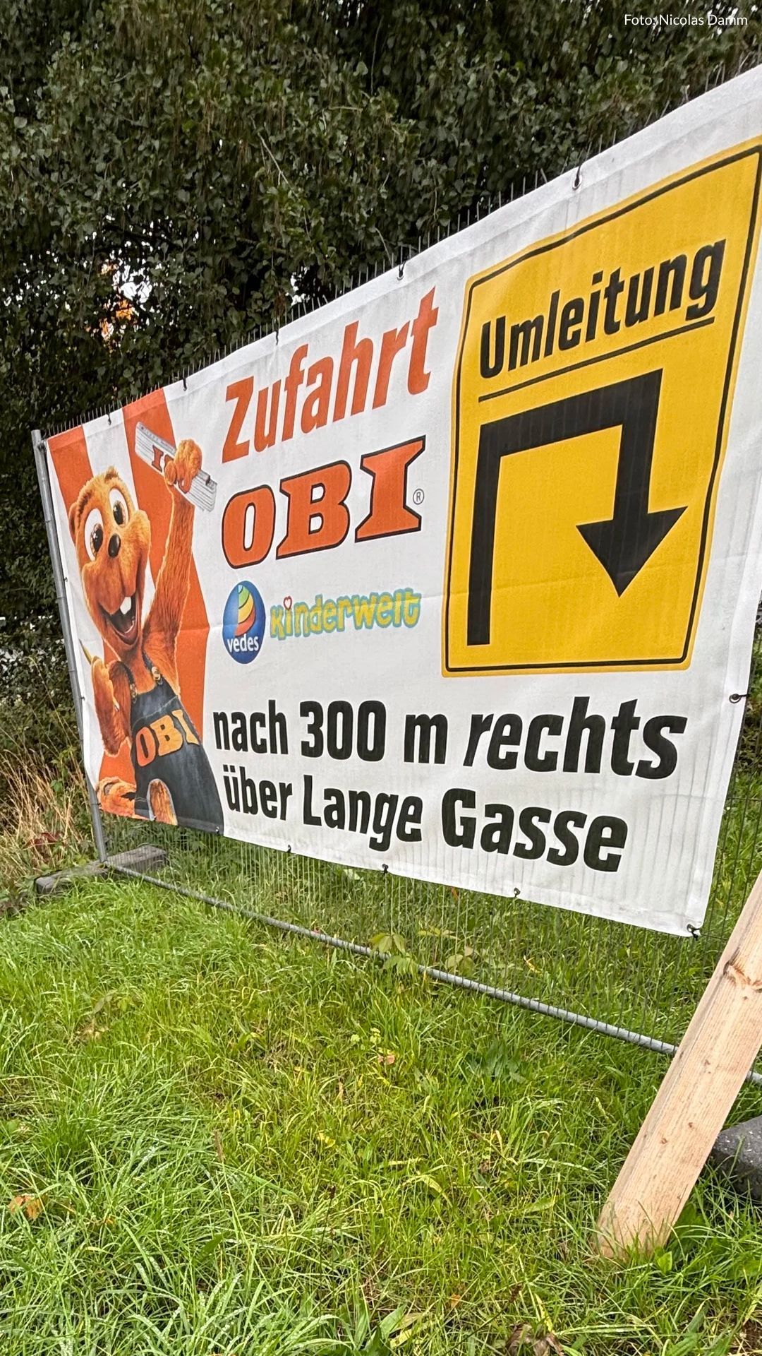 Video: Weniger Umsatz: Auswirkungen der Baustelle an der Obi-Kreuzung