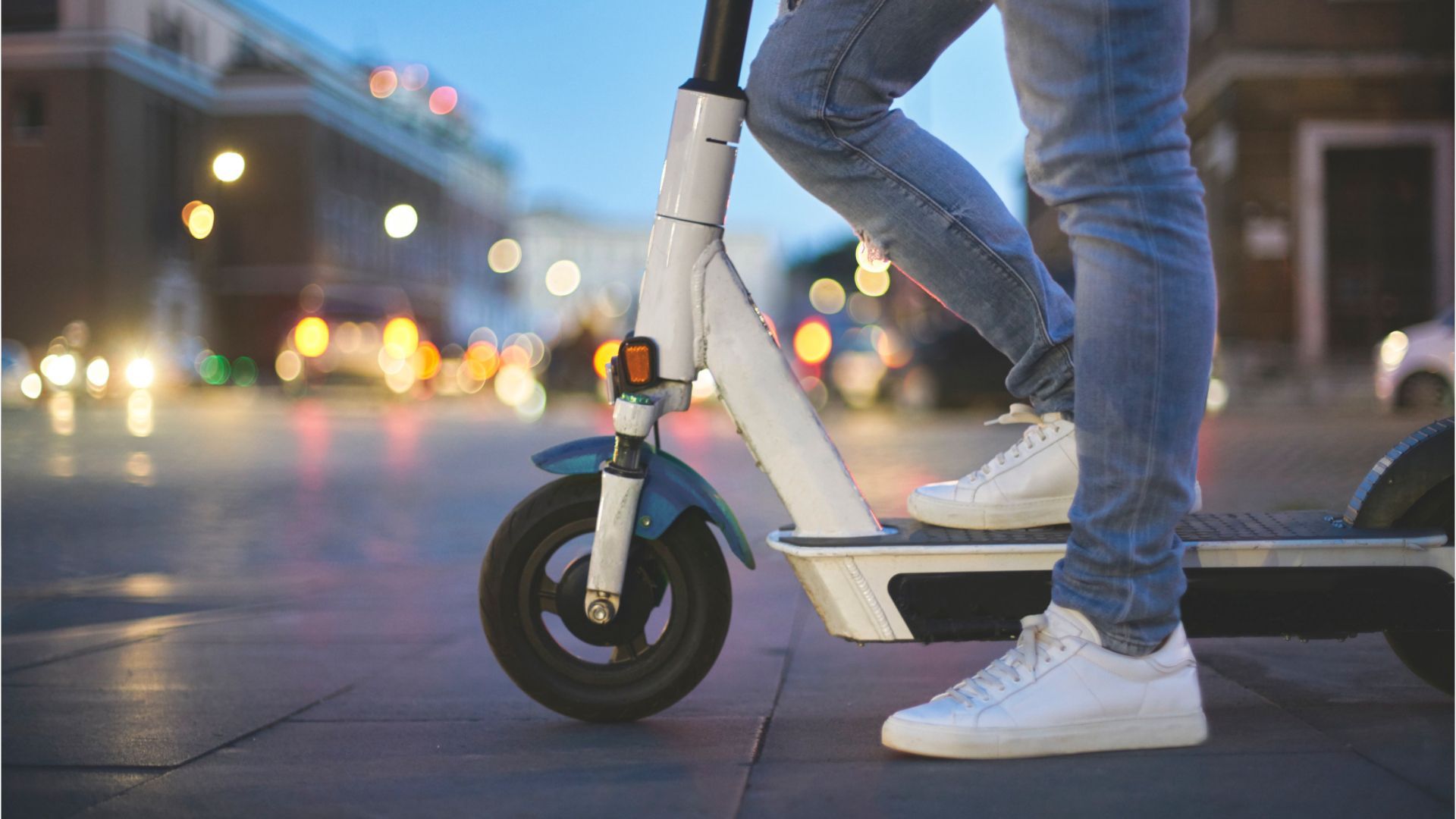 Video: Rückrufaktion wegen Brandgefahr: Akkus von E-Scootern könnten überhitzen