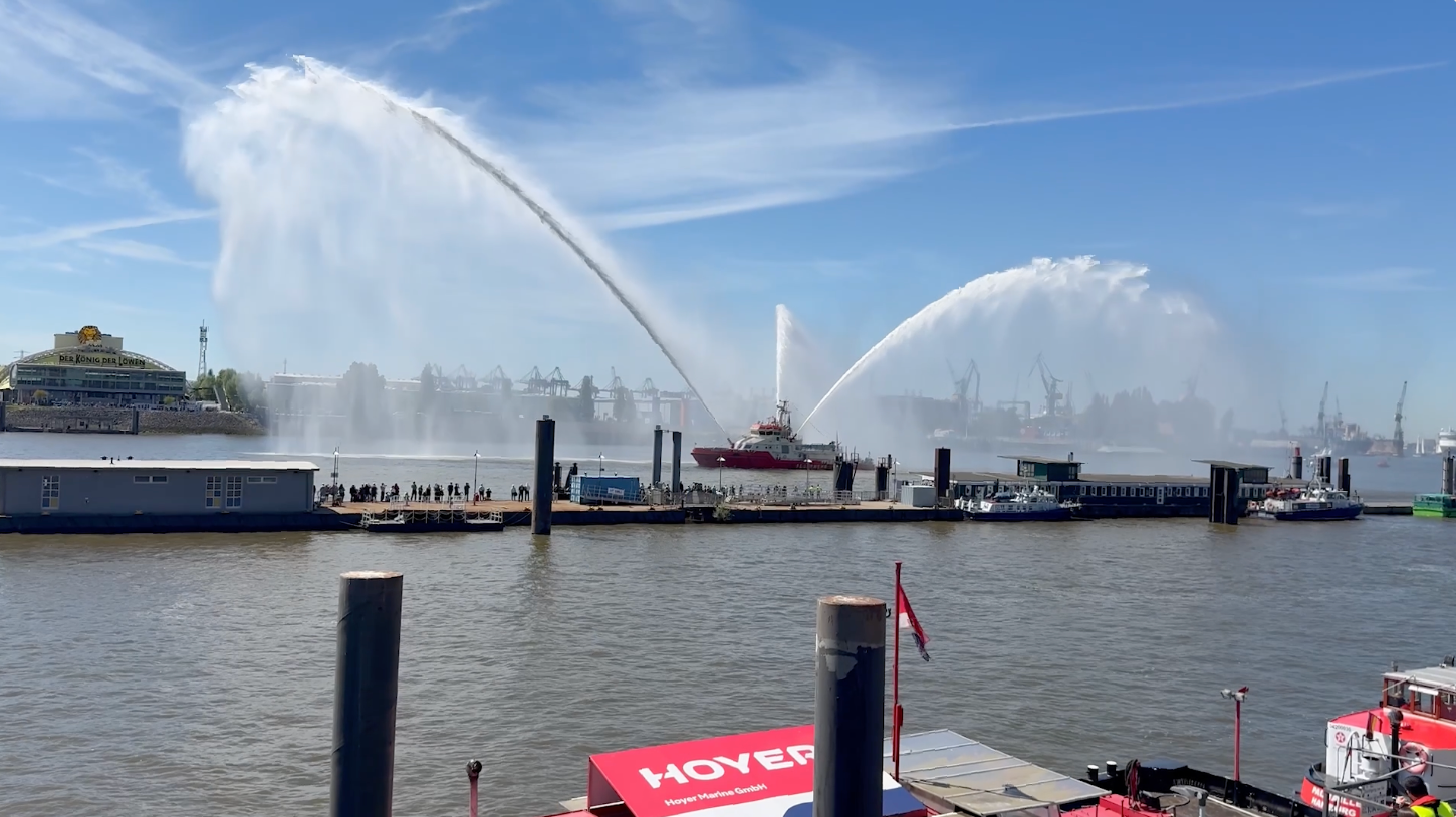 Hafengeburtstag 2025: Hamburg celebrates maritime festival