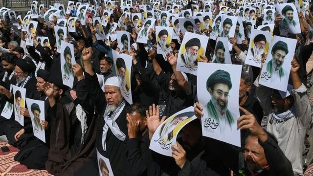 Weil ihr Oberster Führer fehlt, stehen Mullahs am Abgrund