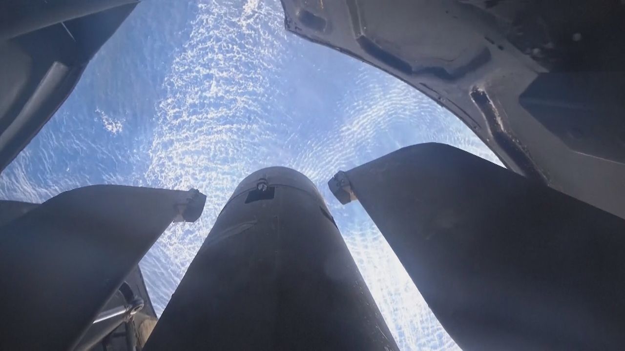 Atlantischer Ozean: Russland führt Marineübungen mit Ka-52-Hubschrauber durch