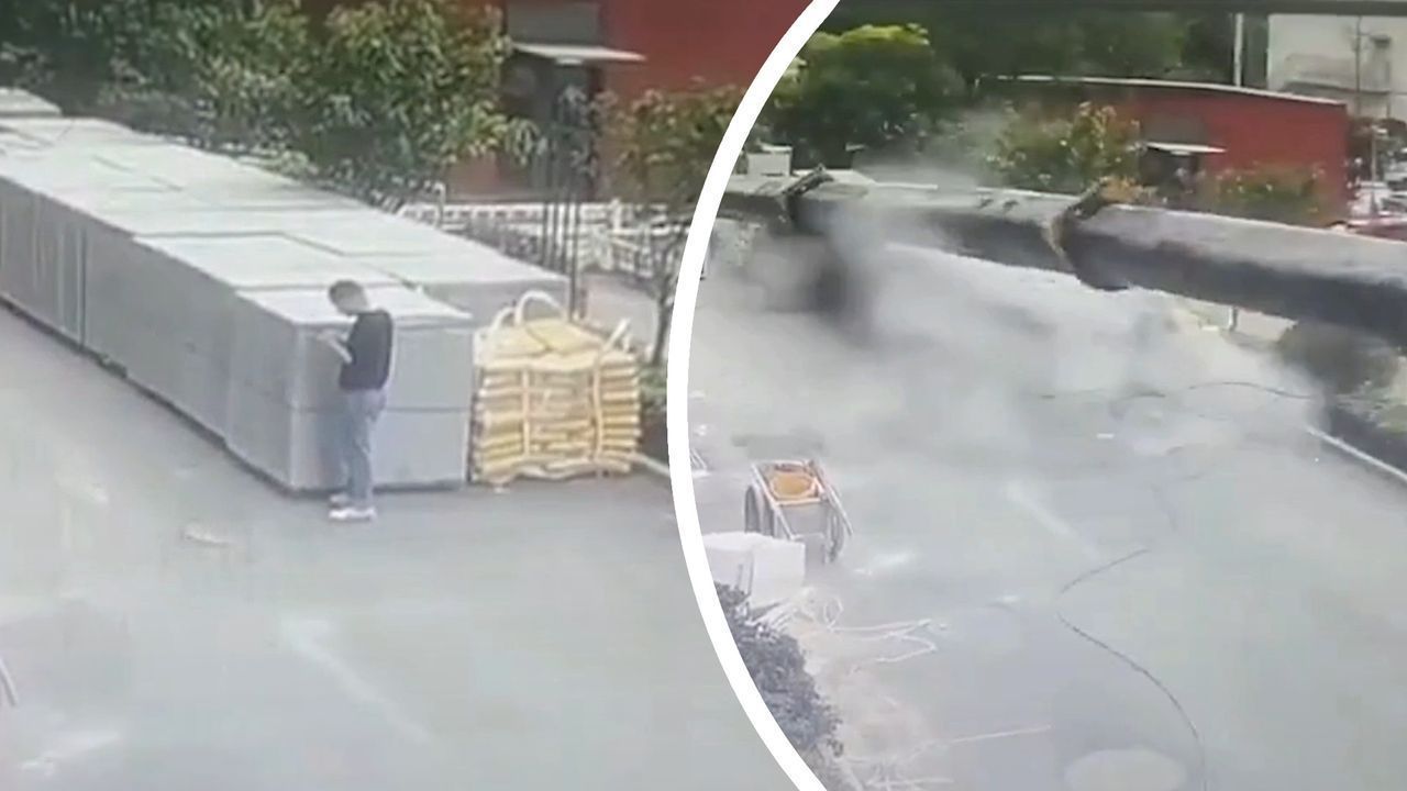 Video: Riesiger Kran stürzt um – Arbeiter entkommt in letzter Sekunde