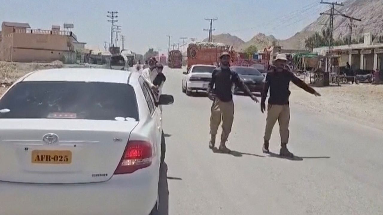 Selbstmordanschlag auf Schulbus: Mindestens fünf Tote in Pakistan