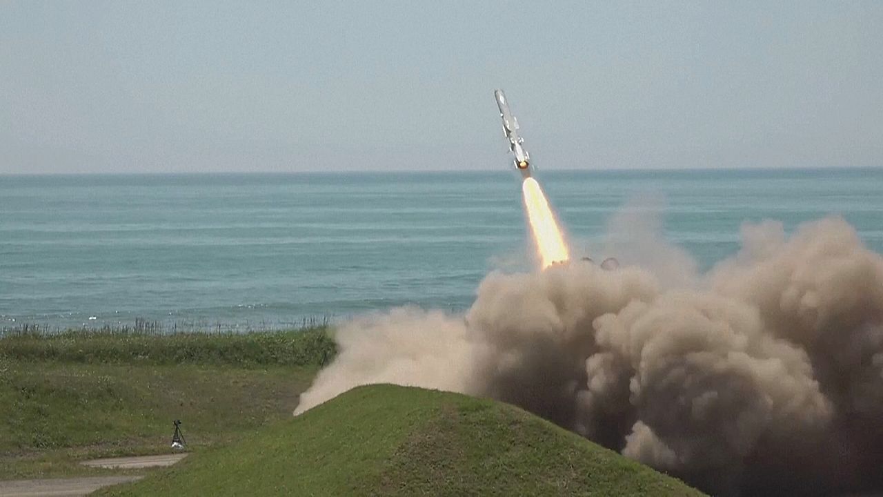 Historischer Raketentest: Japan erprobt erstmals Waffe auf eigenem Boden