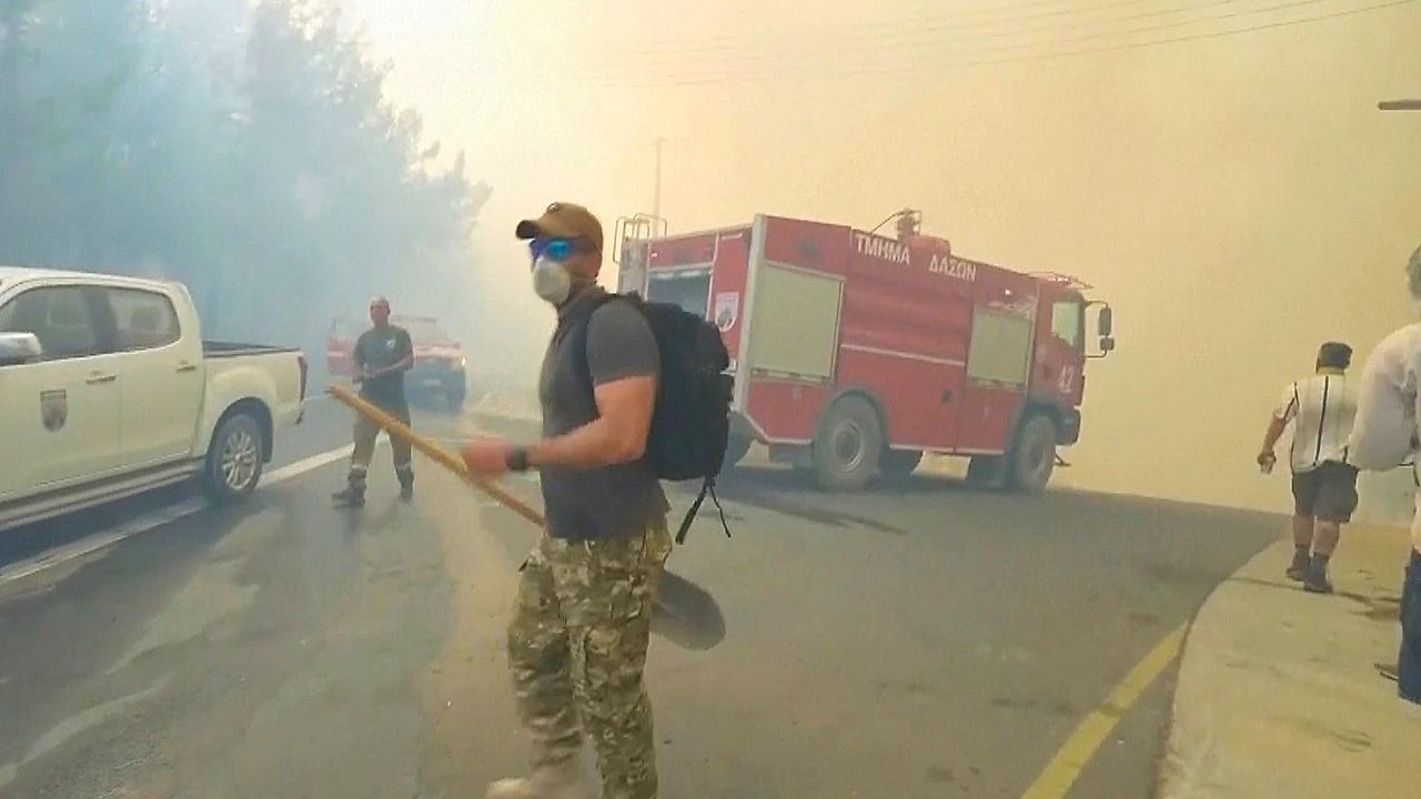 Verheerender Waldbrand auf Zypern: Mindestens zwei Todesopfer
