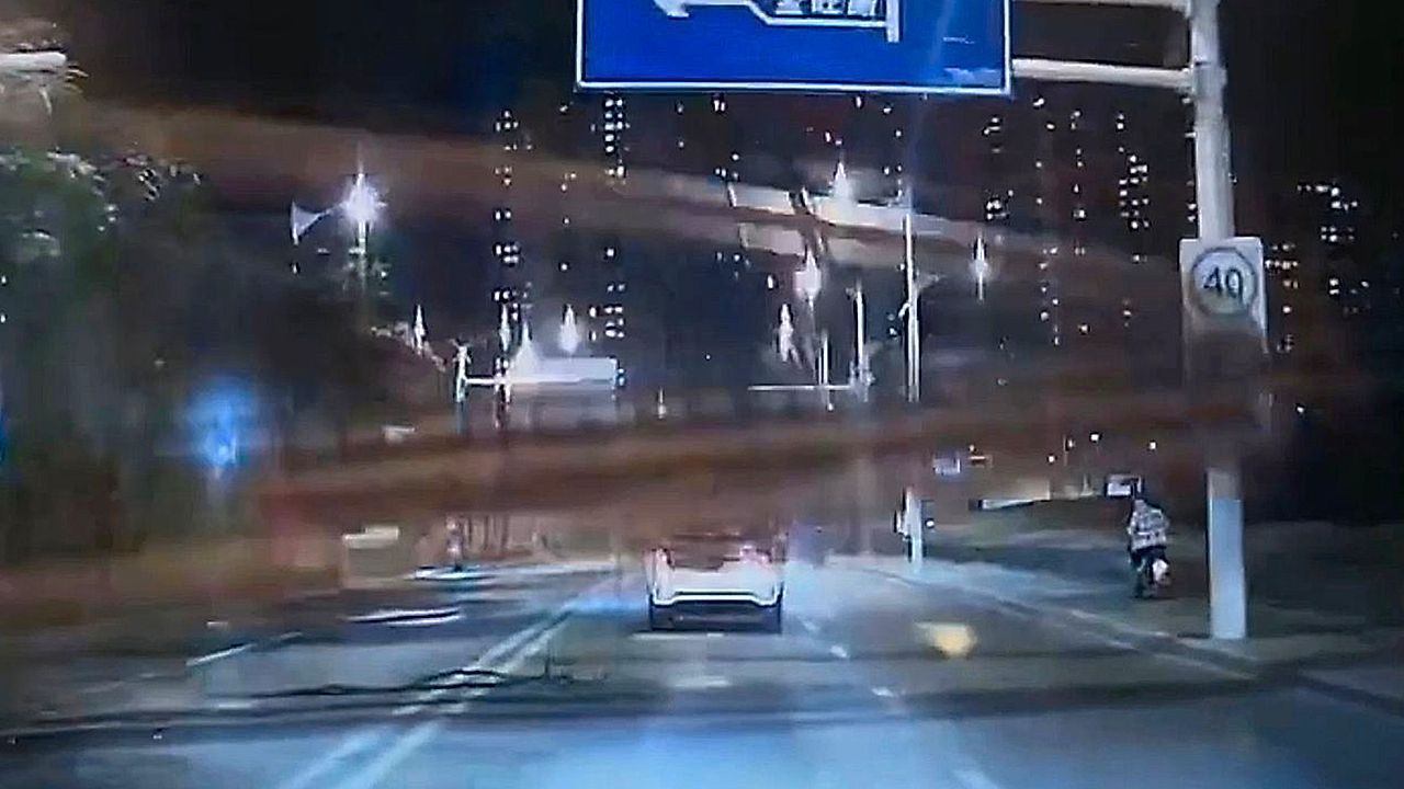 Video: Lucky motorists escape death as building-sized drill topples onto busy road