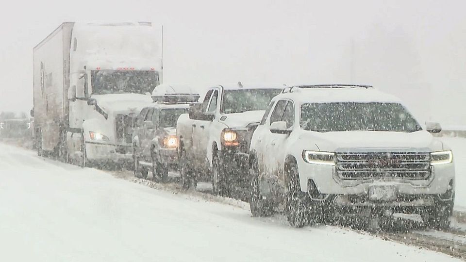 Schneefall ohne Ende: Wintersturm sorgt für Chaos im Westen der USA