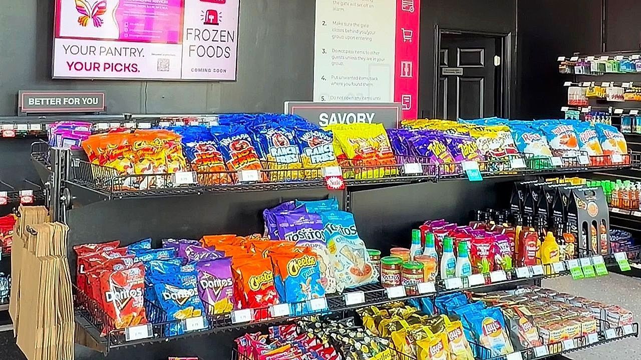 Video: Georgia AI-powered convenience store lets customers shop without cashiers or scanners