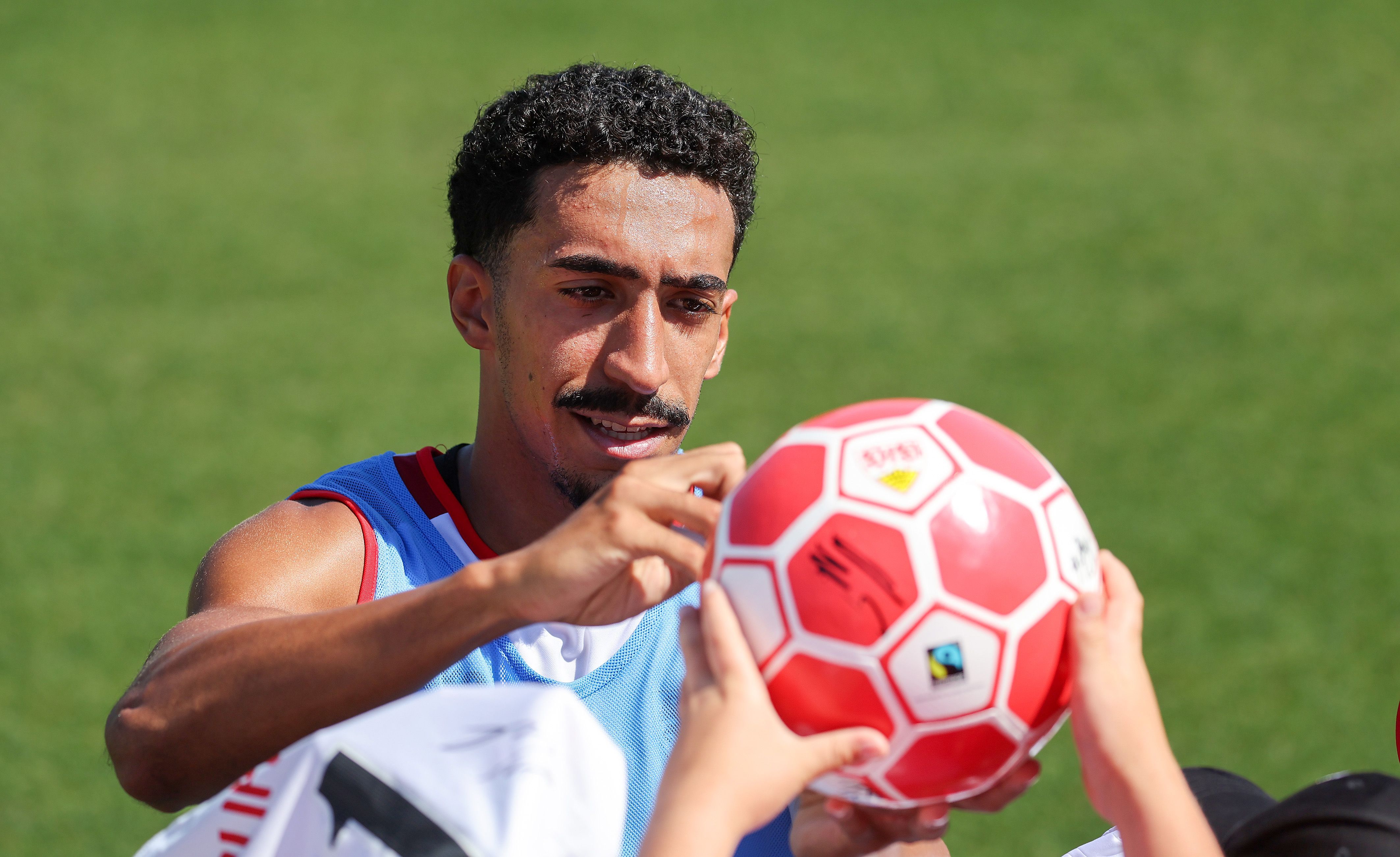 Video: Erstes Training nach der Rückkehr zum VfB - Tiago Tomás ist zurück.