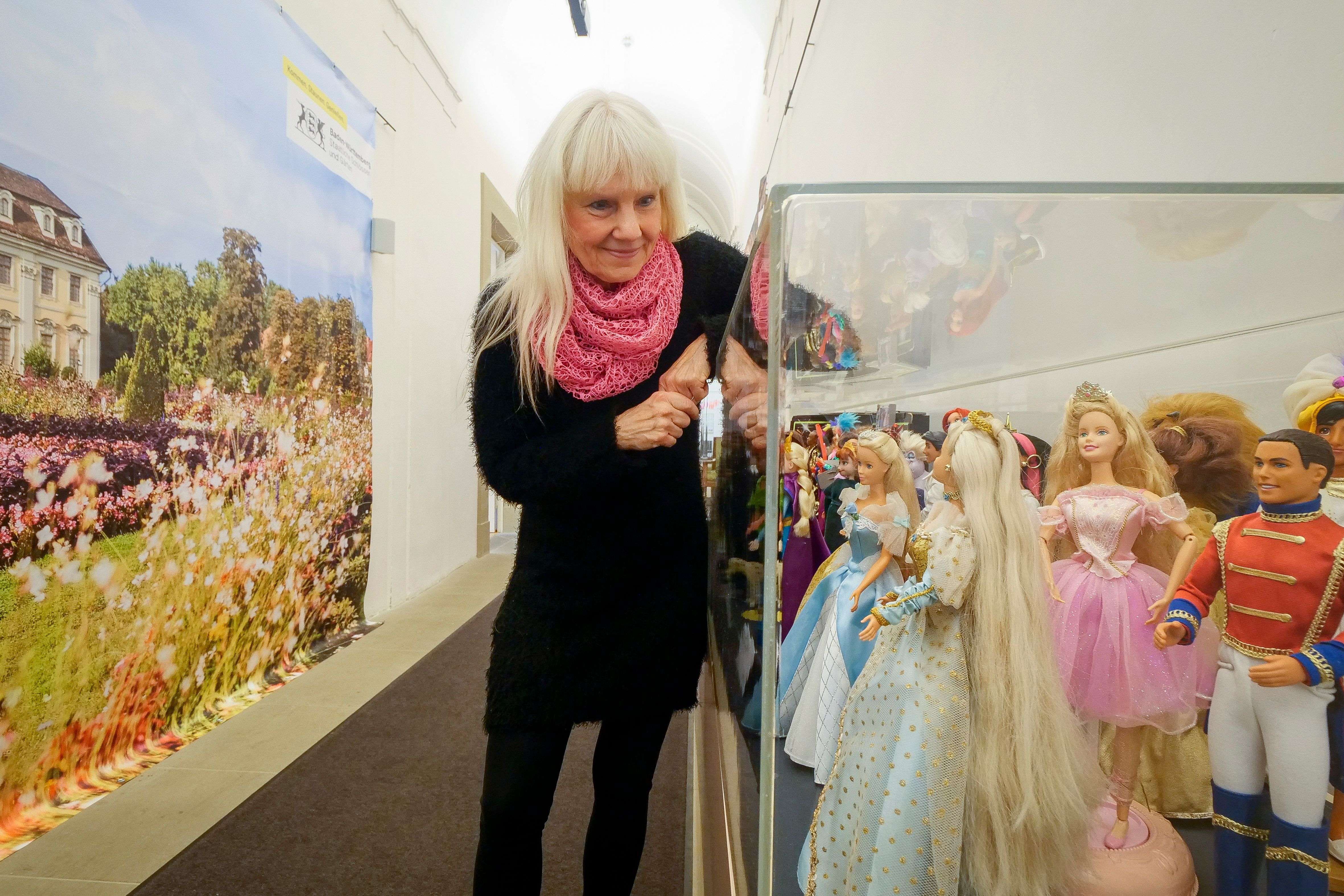 Video: Barbie-Ausstellung im Schloss Ludwigsburg