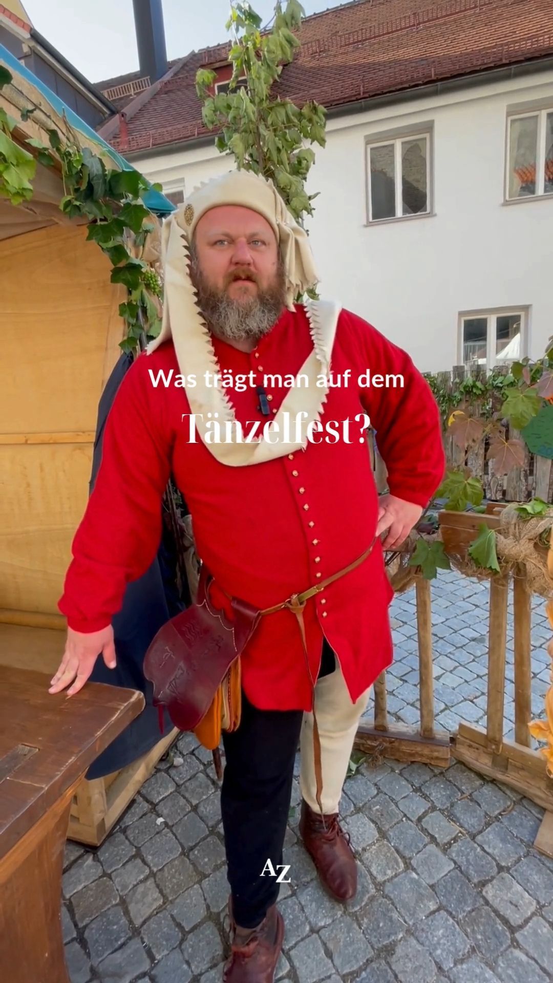 From Chaperon to Shoes: What a Classic Medieval Outfit Can Look Like