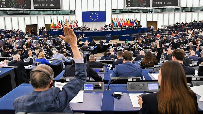 Pandemie und Kriege: EU-Abgeordnete blicken zurück auf fünf Jahre Parlamentsarbeit