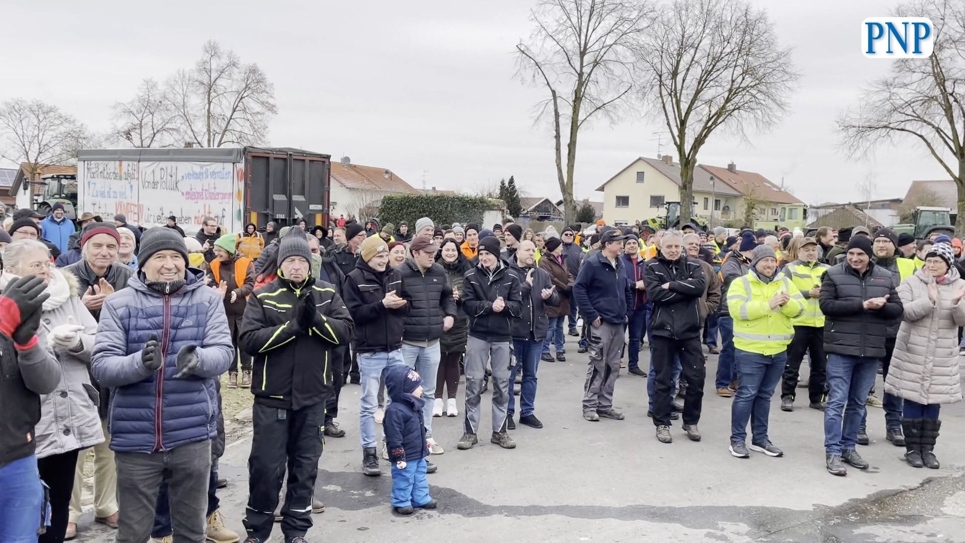 Kundgebung von „Landwirtschaft verbindet Bayern“ in Wallersdorf