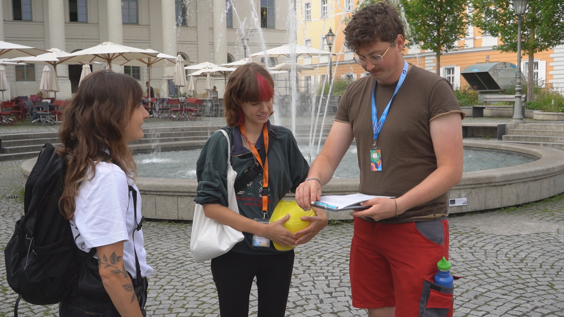 Regensburg: Klimaaktivisten starten Satire-Aktion