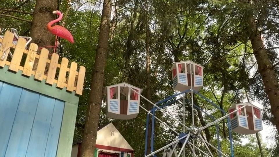 A Ferris Wheel in the Forest: Theater Group Amazes