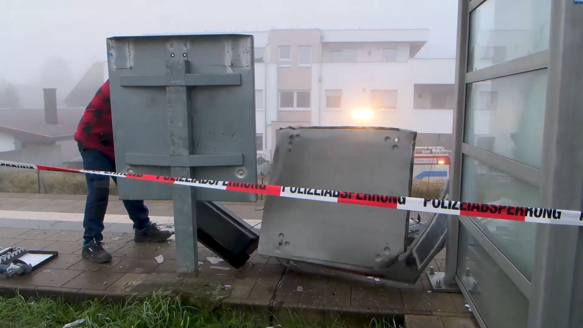 Video: Zigarettenautomat am Bahnhof Zuzenhausen gesprengt – Bahnstrecke stundenlang gesperrt