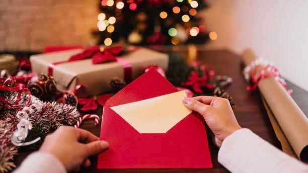 Verschicken von Weihnachtskarten verringert Depressionssymptome