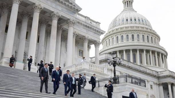 Kongress debattiert über mögliche $60 Milliarden Unterstützung für Ukraine