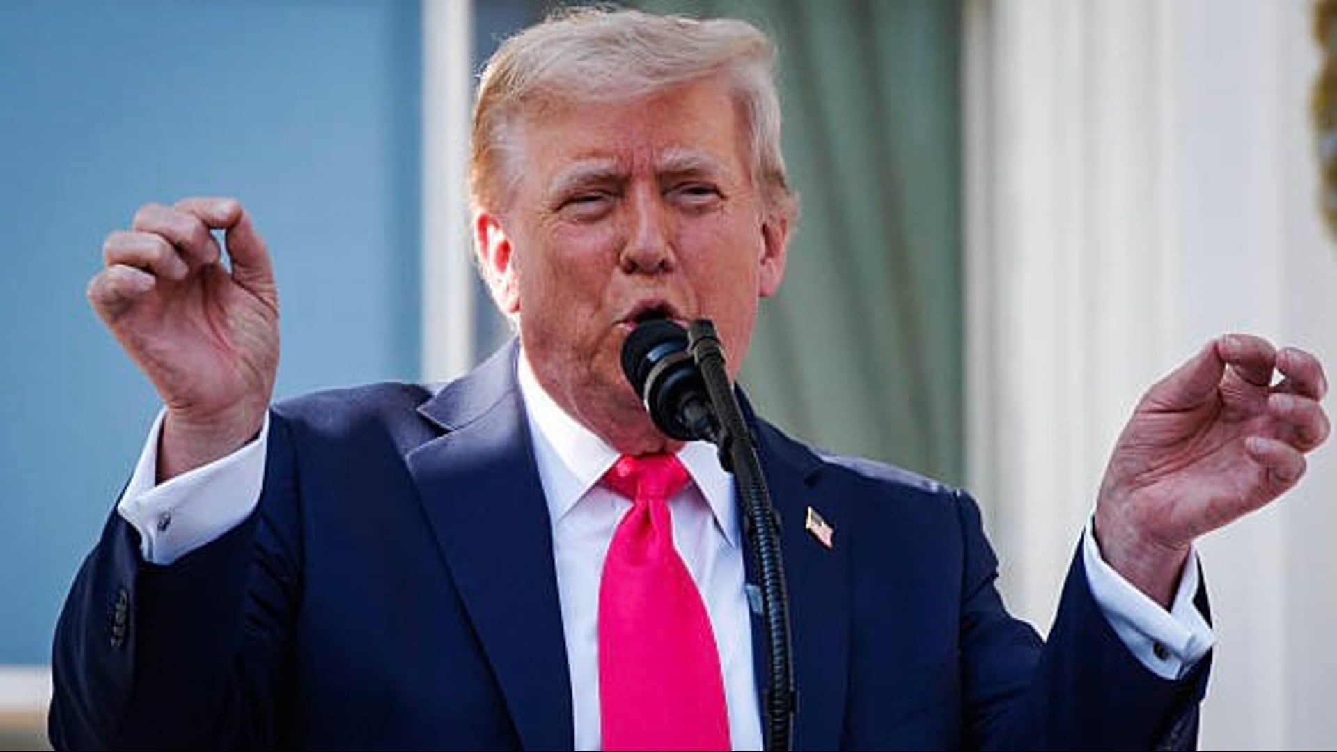 Video: Trump droht Ländern, die die Politik der BRICS-Staaten unterstützen, mit Zöllen von 10 %