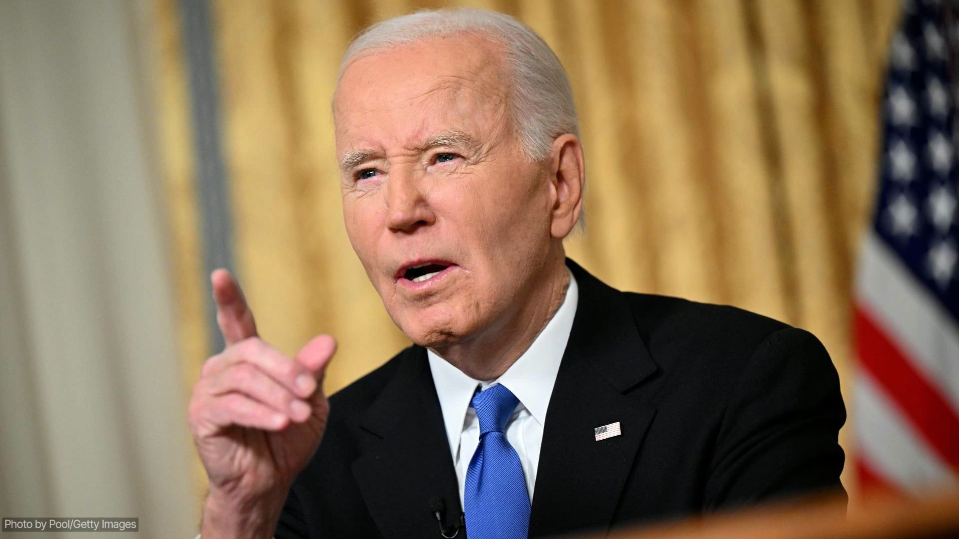 Video: Biden Gibt Zu, Dass Sich Auf Tonbändern Seines Ghostwriters „Geheimes“ Material Befindet