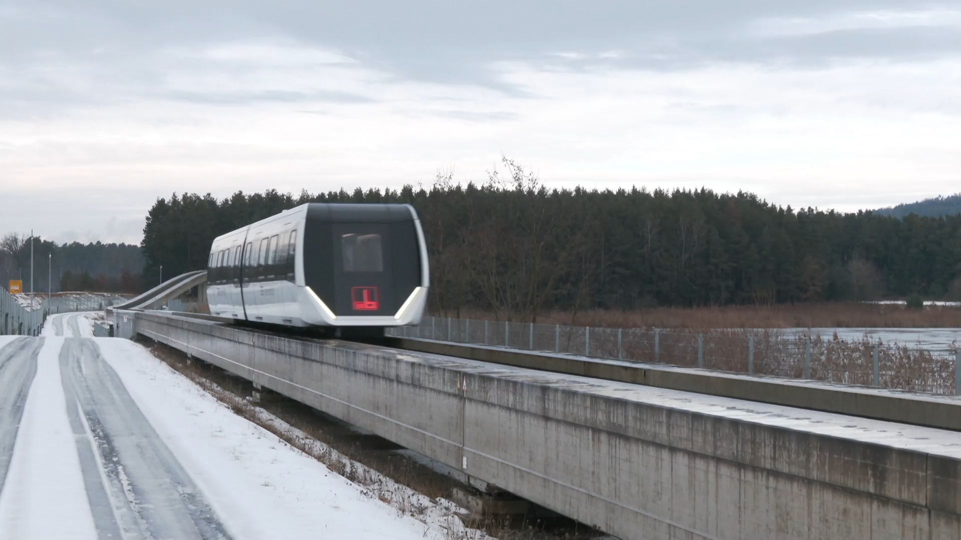 Video: Betriebserlaubnis erteilt: In Deutschland dürfen Magnetschwebebahnen fahren