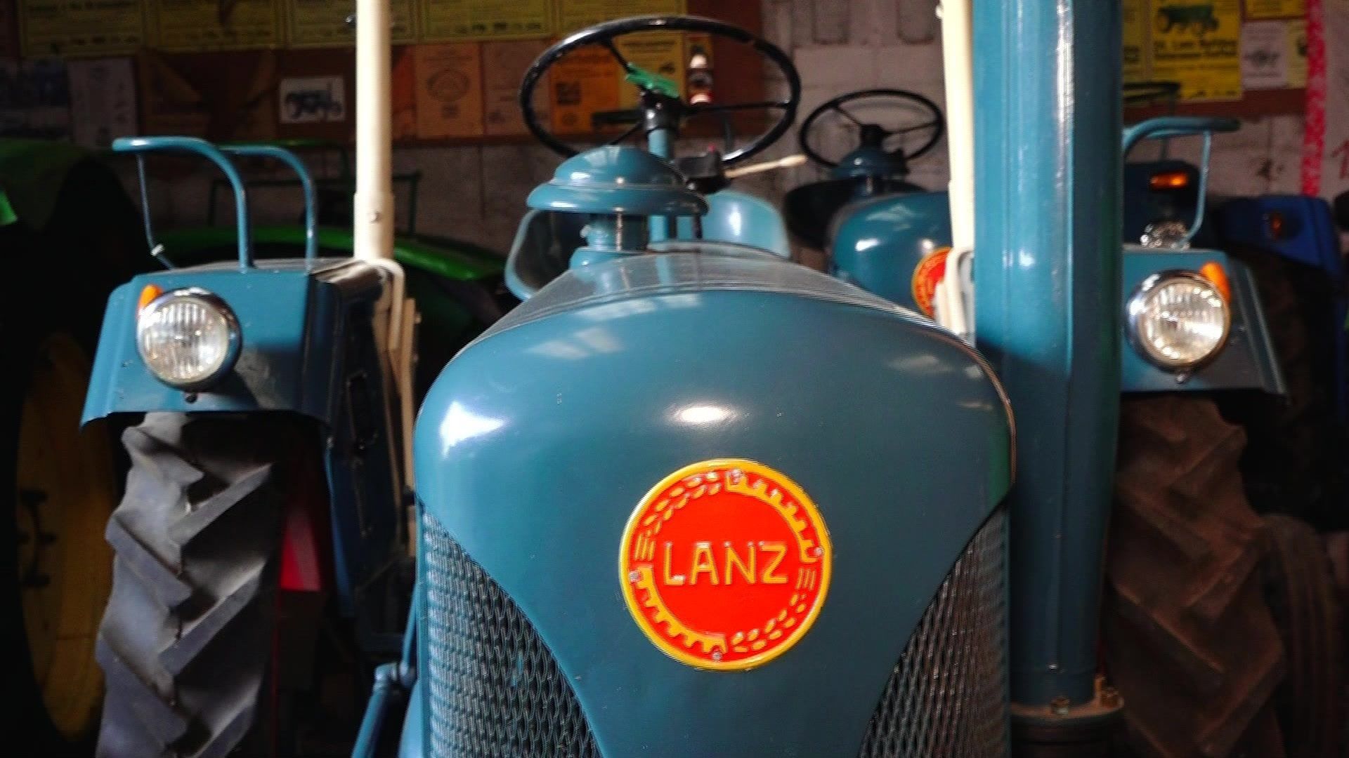 Video: Landwirt Fritz Wiedenmann - Traktoren-Sammler aus Leidenschaft