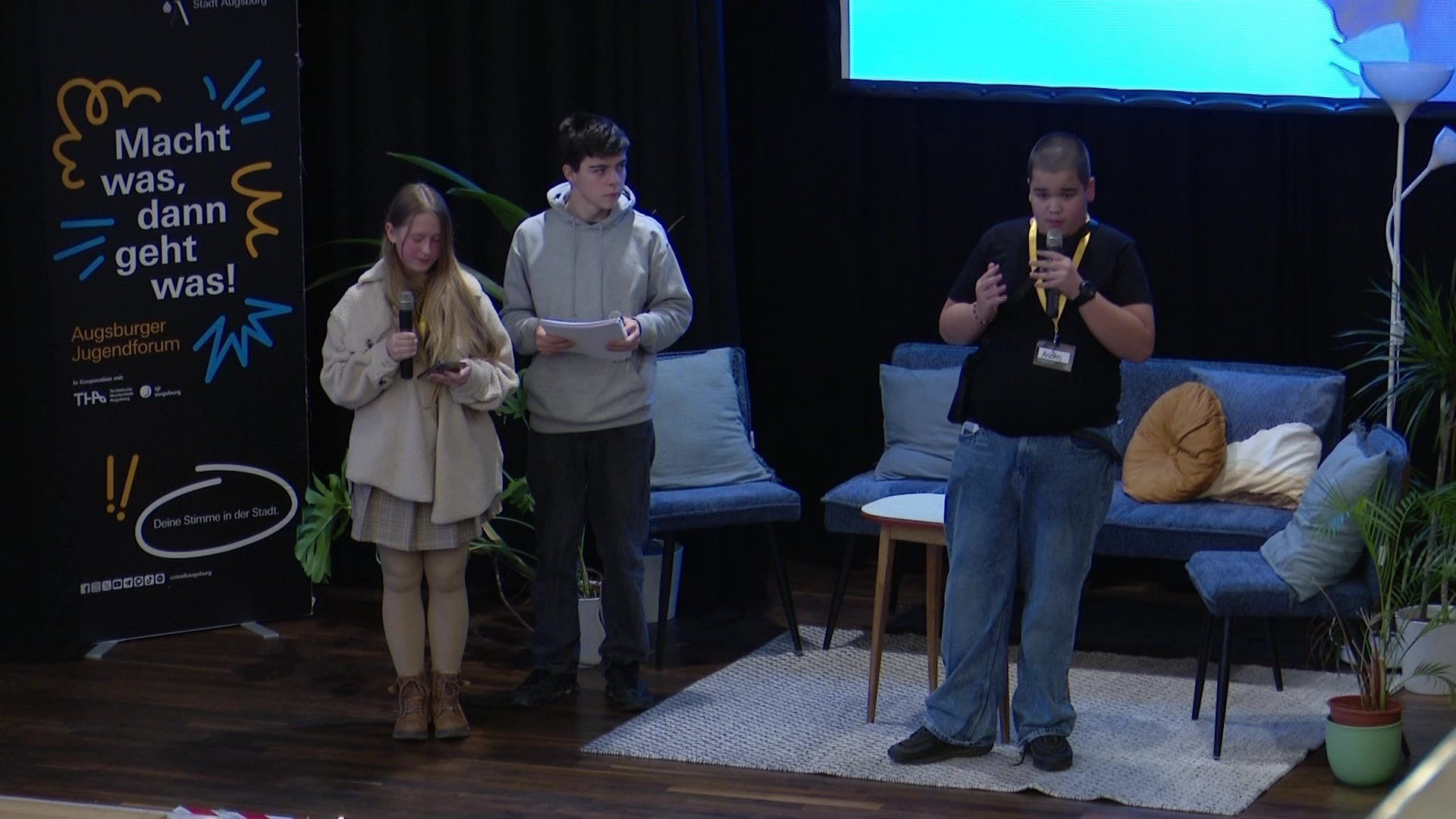 Video: Augsburger Jugendforum - Jugendliche wollen mehr Sicherheit für Frauen