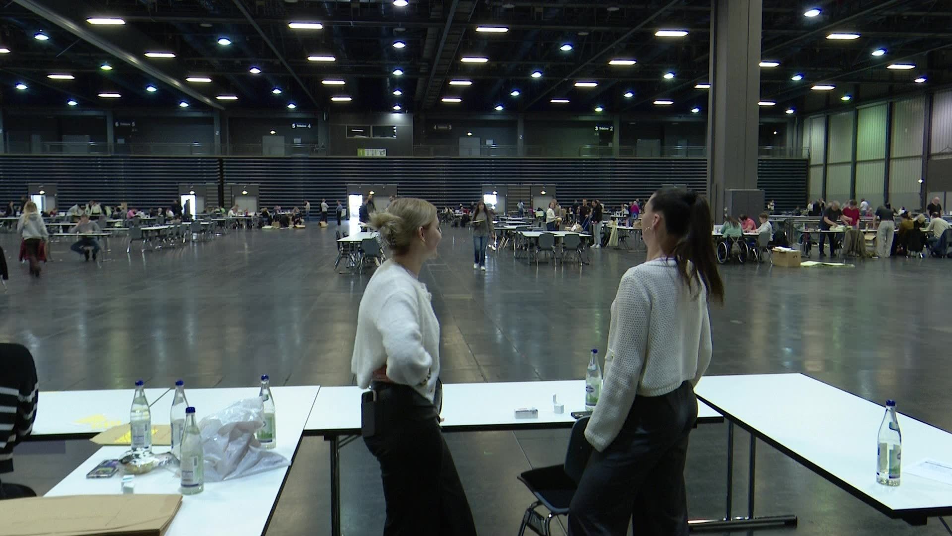 Video: Augsburger Stadtrat - Verschiebungen bis zum letzten Wahlzettel