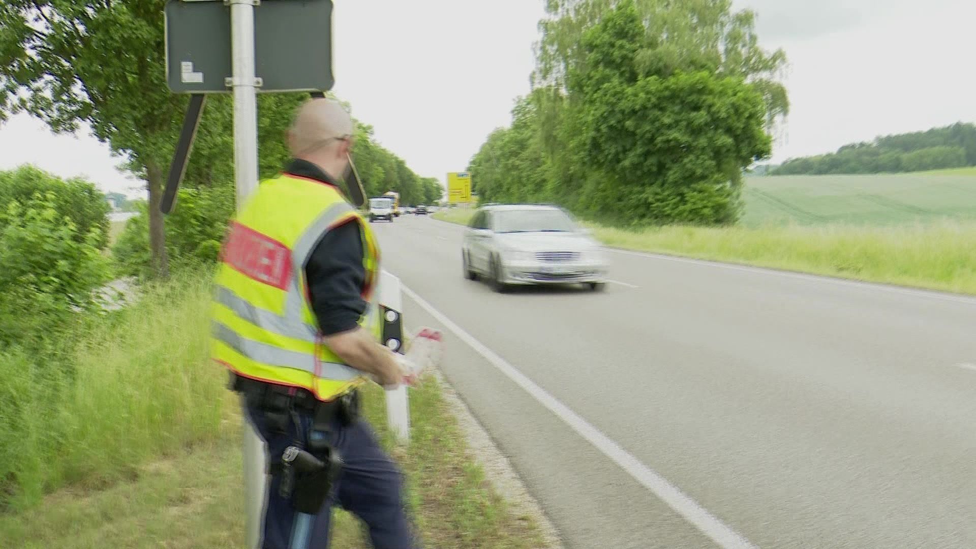 Video: Verkehrstote auf Höchststand – Kontrollen in Nordschwaben ausgeweitet