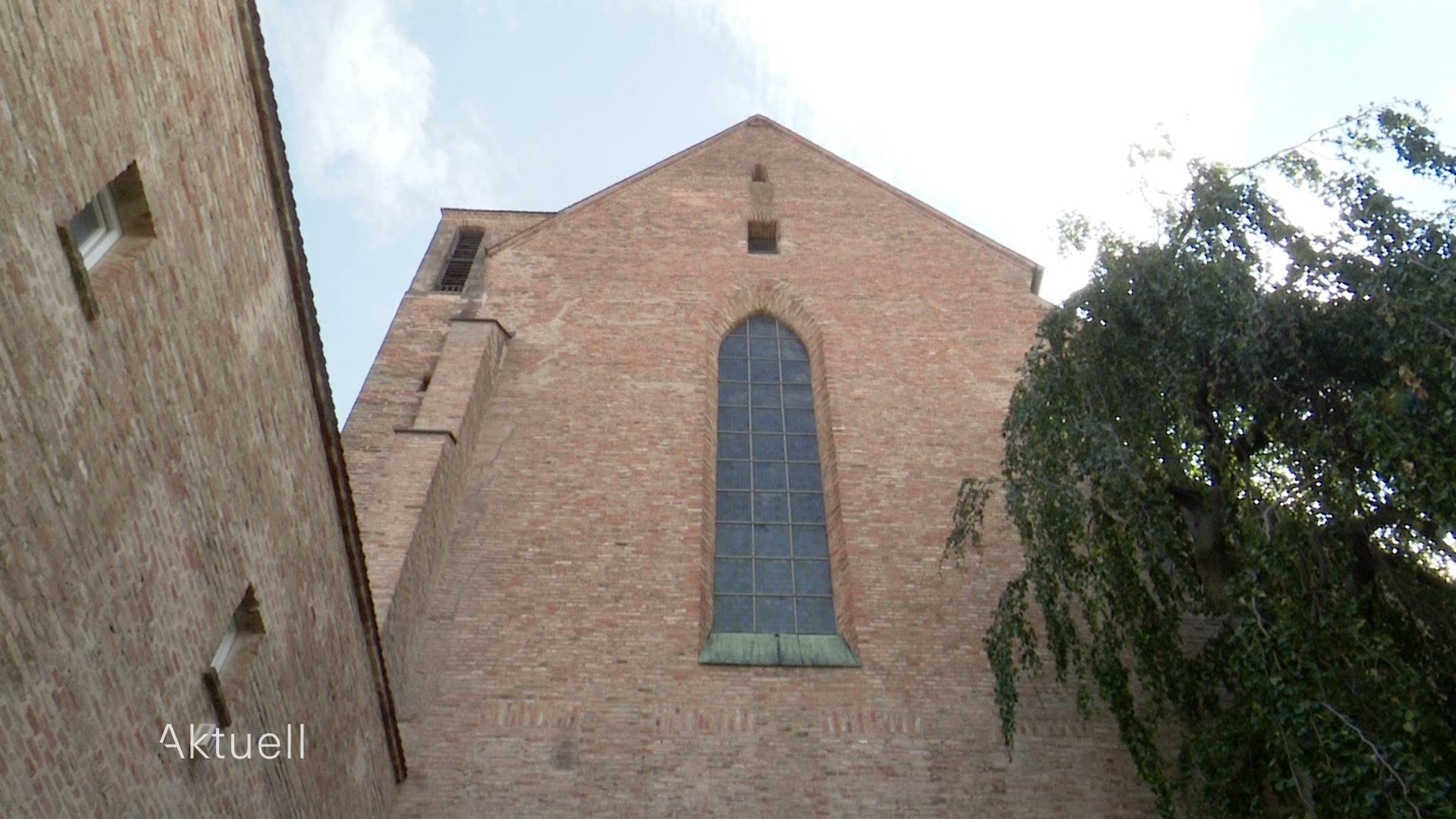 Video: Sanierung des Kanals unter der Augsburger Barfüßerkirche