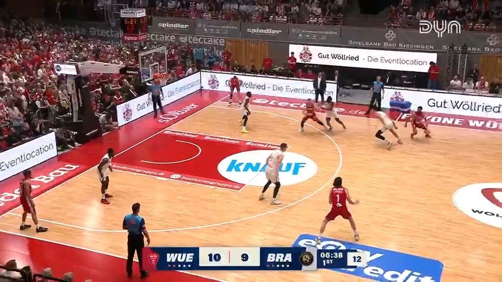 Spiel Highlights zu FIT/One Würzburg Baskets – Basketball Löwen Braunschweig
