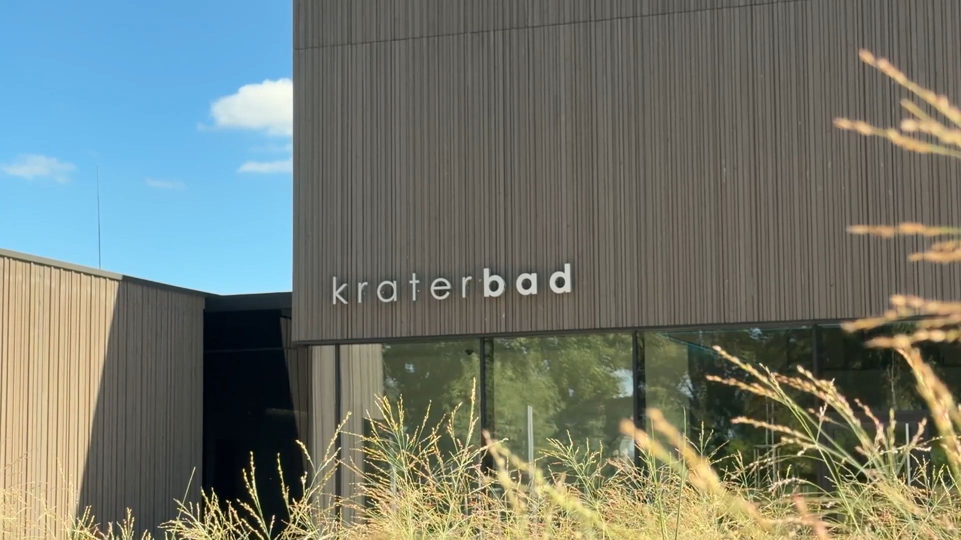 Video: Bereit für die neue Saison: Kraterbad in Nördlingen öffnet wieder