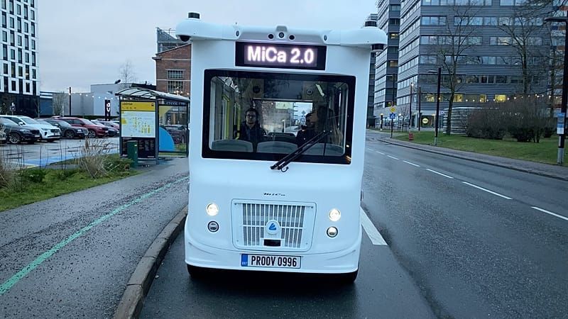 Video: Willkommen an Bord des ultimativen selbstfahrenden Shuttlebusses für die „letzte Meile“
