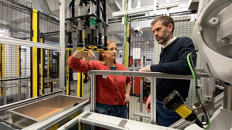 Video: Von Robotern und Menschen: Europas KI-Lösungen sollen den E-Commerce umgestalten