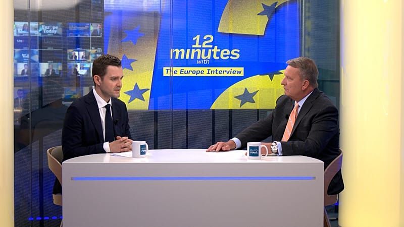 Video: Nordmazedoniens Außenminister zu Euronews: US-Führung macht NATO so stark wie nie