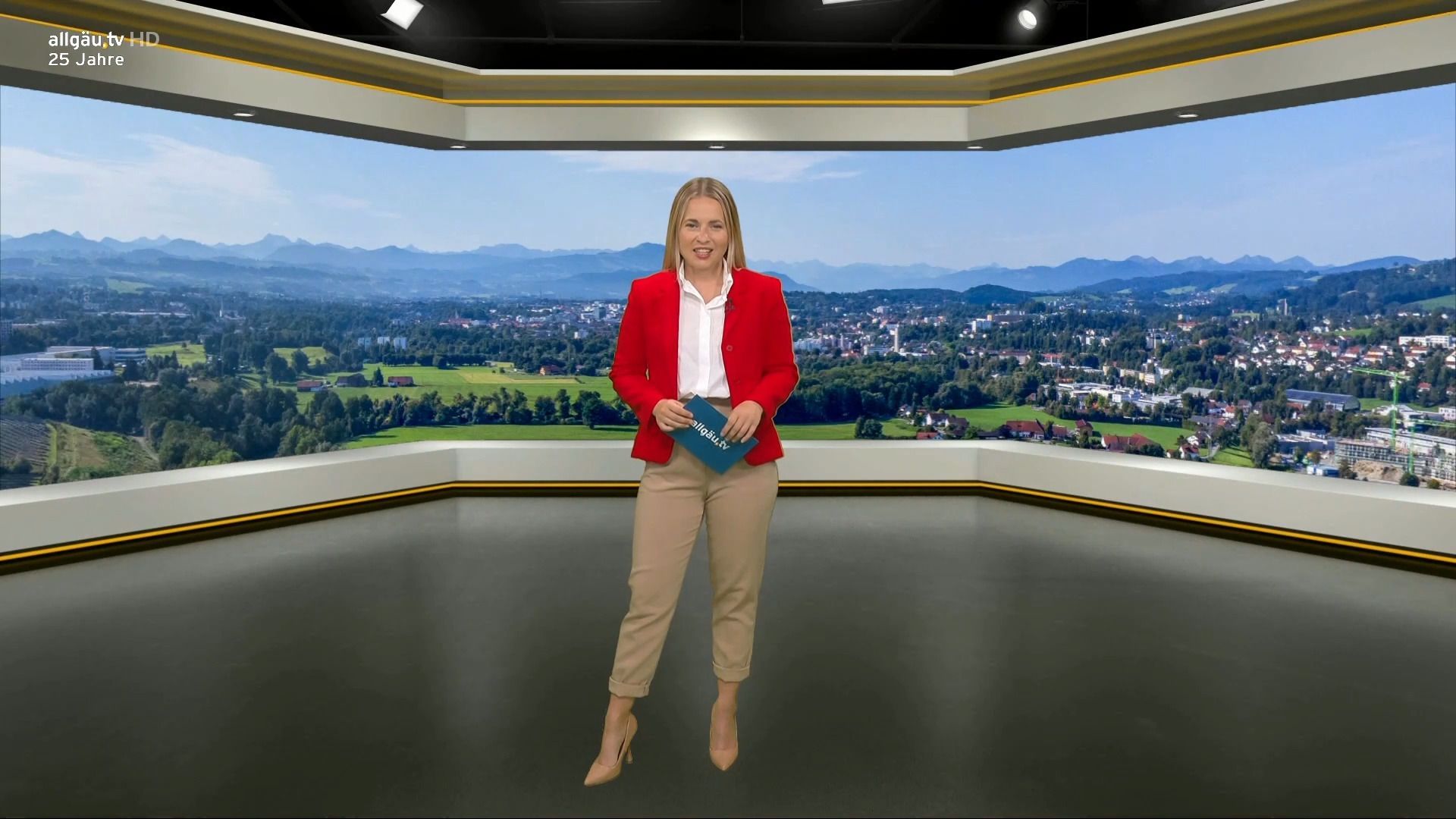Julia Stapel con las noticias de allgäu.tv - jueves 14 de agosto de 2025
