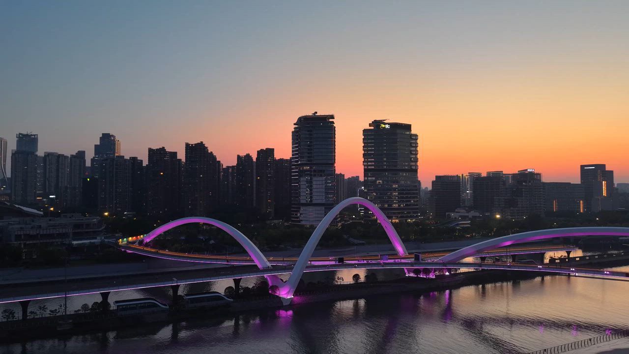 Video: China: Landschaftsbrücke