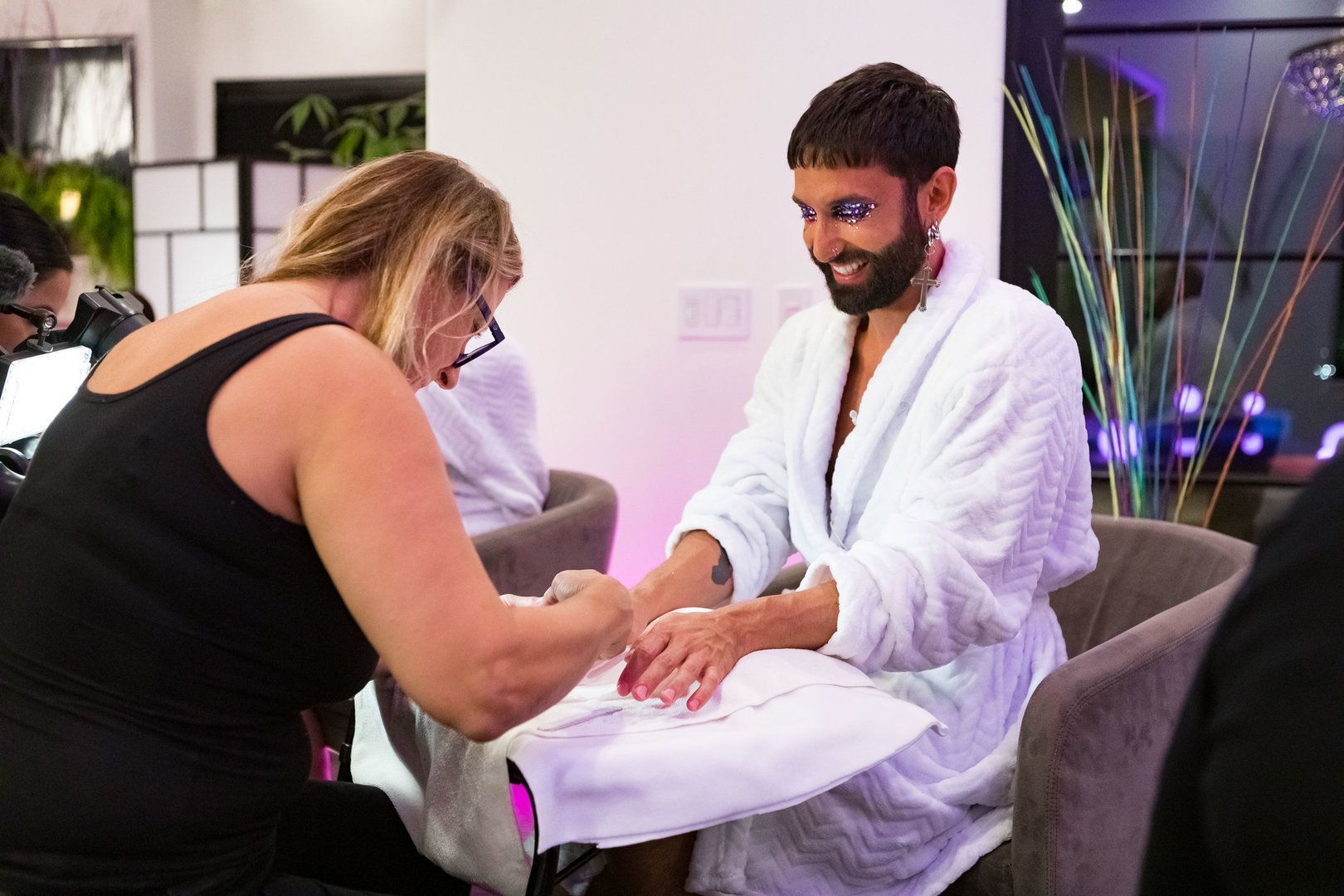 Dragqueen-Spa: Wellnessabend mit Heidi, Bill und Conchita