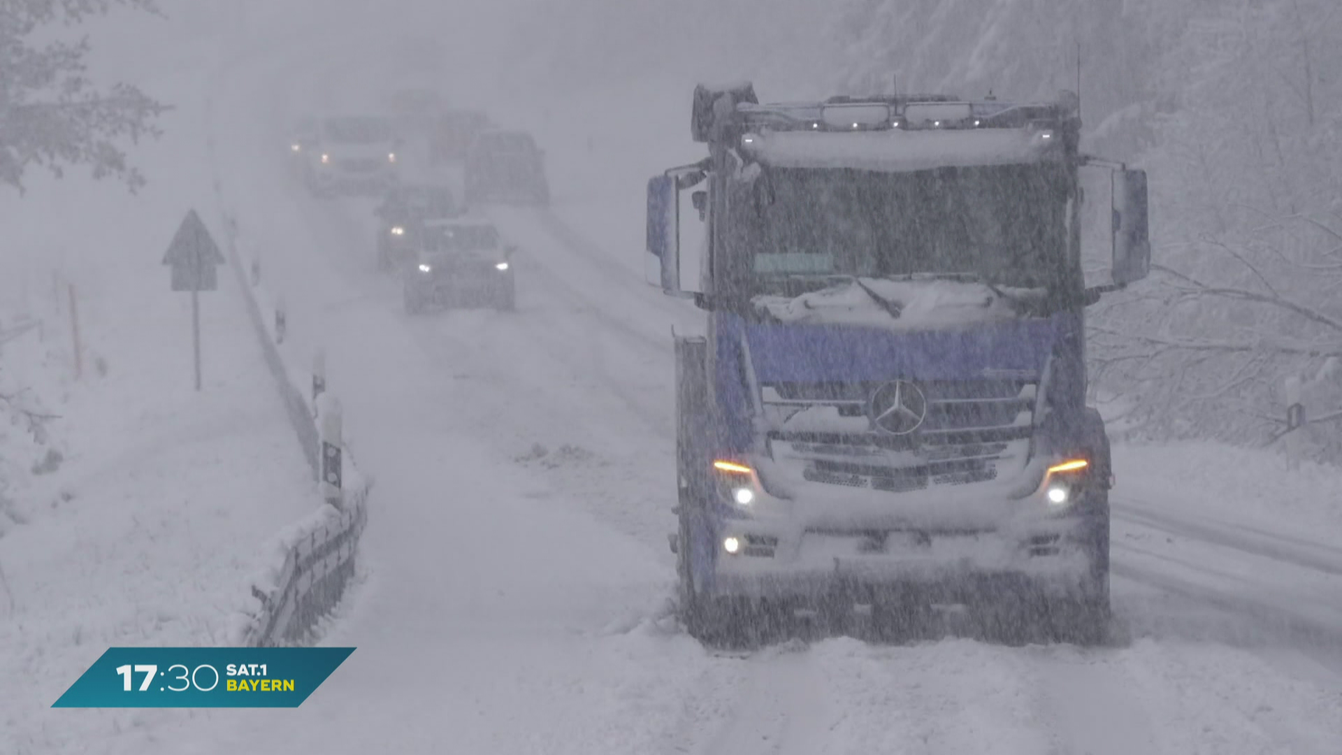 Regen, Graupel, Schnee: Aprilwetter führt zu Unfällen in Bayern