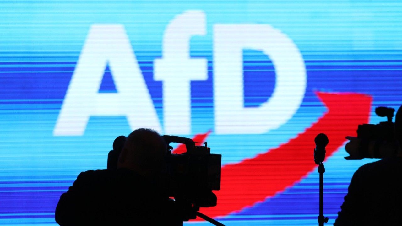 Umfrage-Knaller: SPD überholt AfD erstmals seit 2023