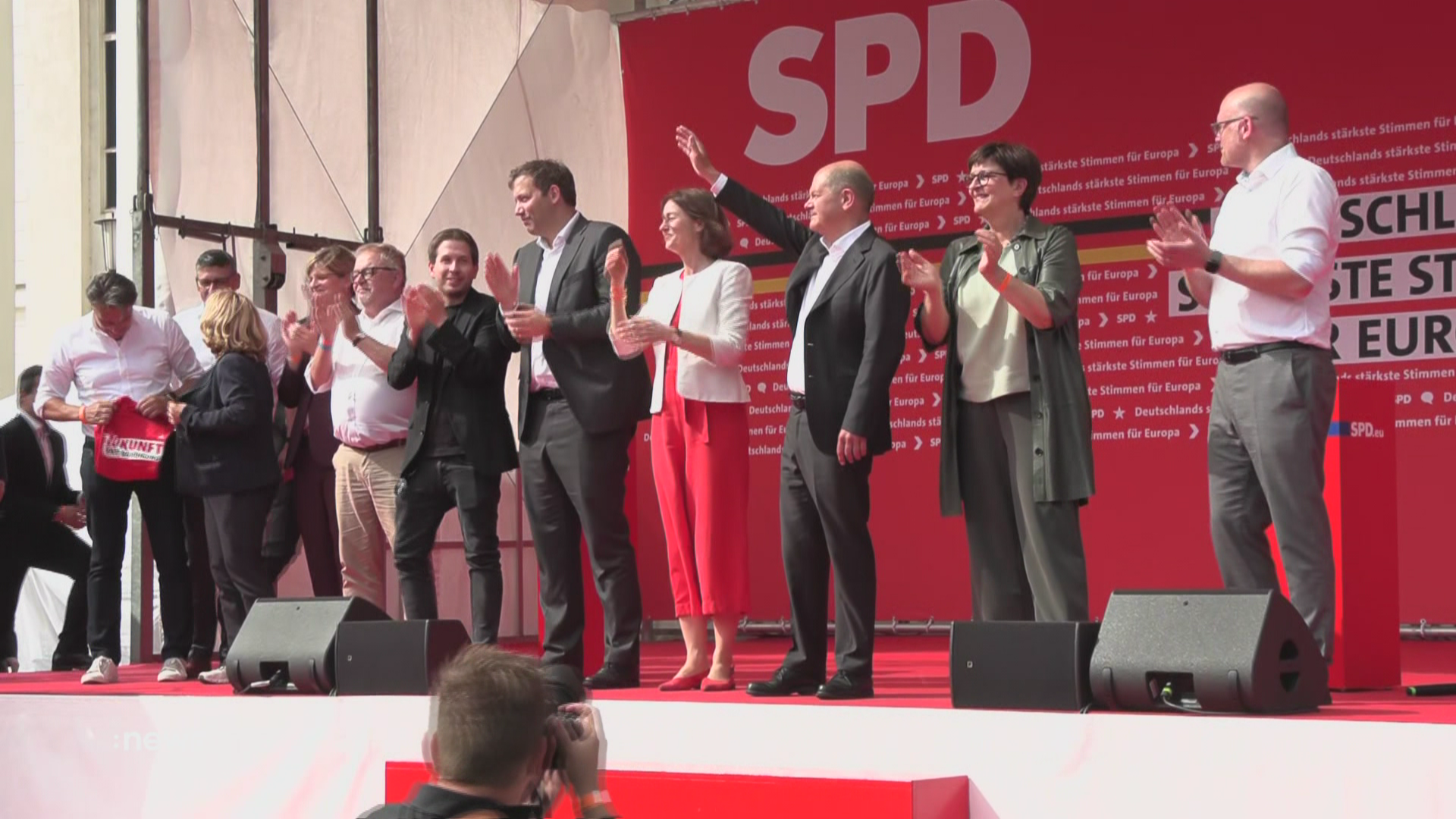 Europawahl: Parteien warnen zum Wahlkampf-Ende vor Rechtsruck