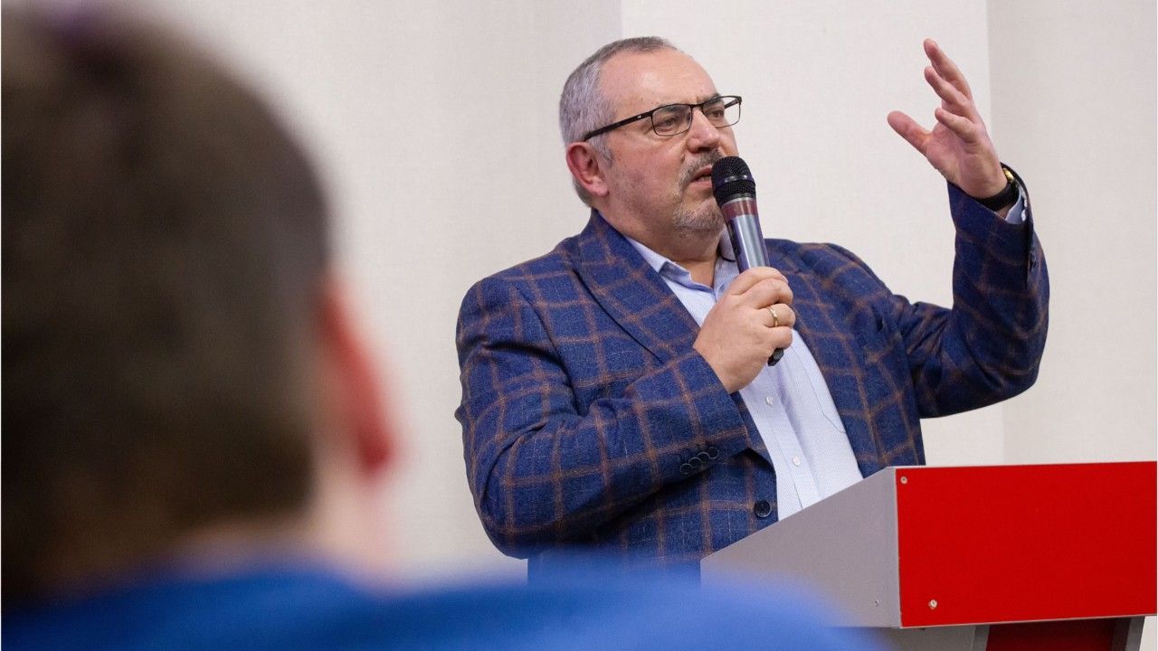 Gefahr für Kreml-Chef? Russen stehen Schlange für Putin-Herausforderer