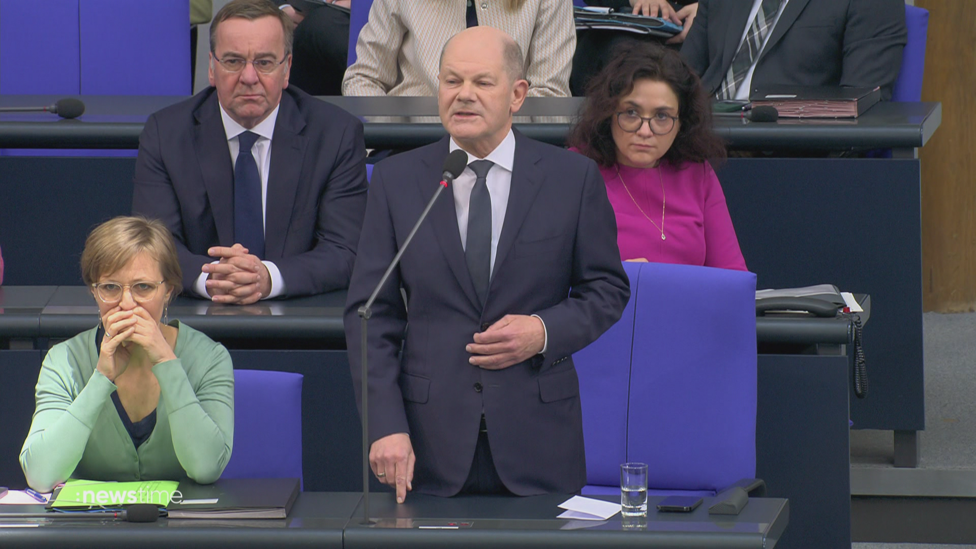 Schlagabtausch im Bundestag: Scholz verteidigt Nein zur Taurus-Lieferung