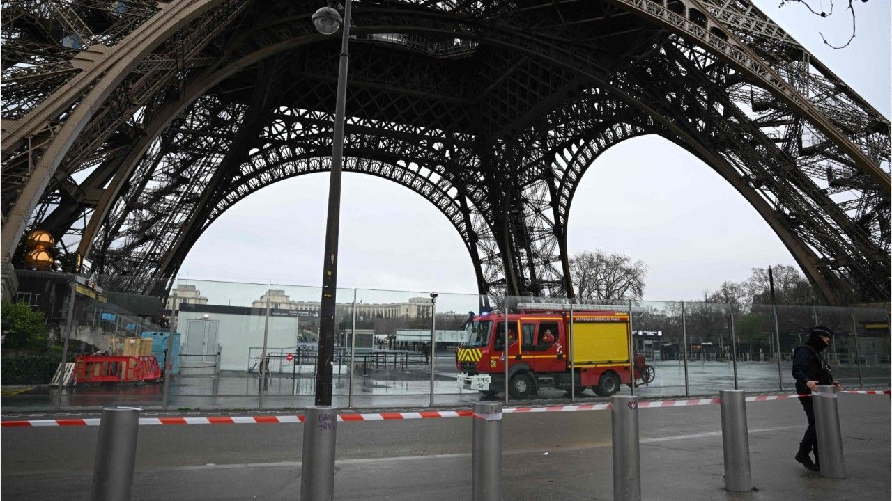 Brand auf dem Eiffelturm - Evakuierung