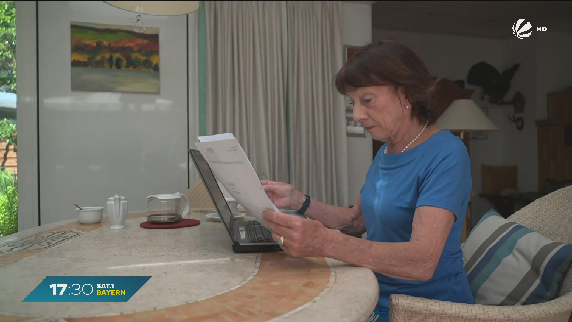 Video: 500 Euro Strafe nach Steuererklärung? Neue Masche aufgedeckt