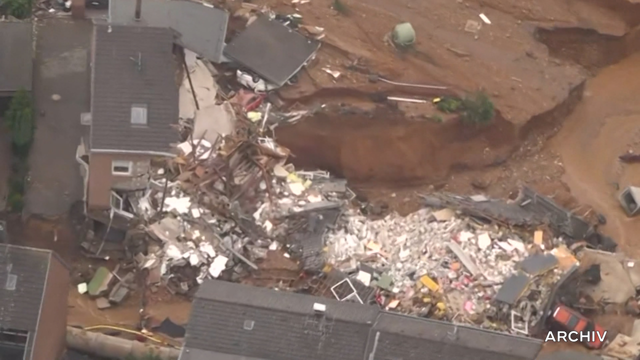 Video: Swisttal nach der Flut: Opfer bauen Existenz wieder auf, während NRW Lehren zieht