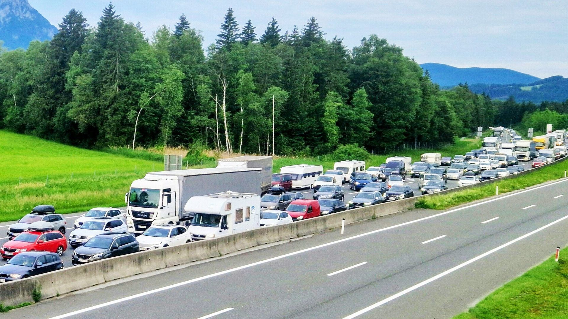 Video: Ferienanfang ohne Stau? Lösungen gesucht