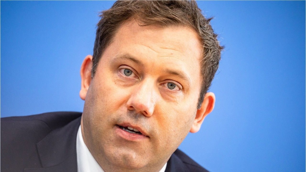 „Alles denkbar“: Klingbeil über höhere Steuern