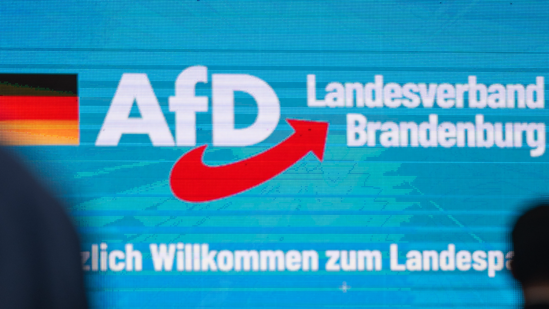 Video: AfD-Brandenburg ist rechtsextremistisch