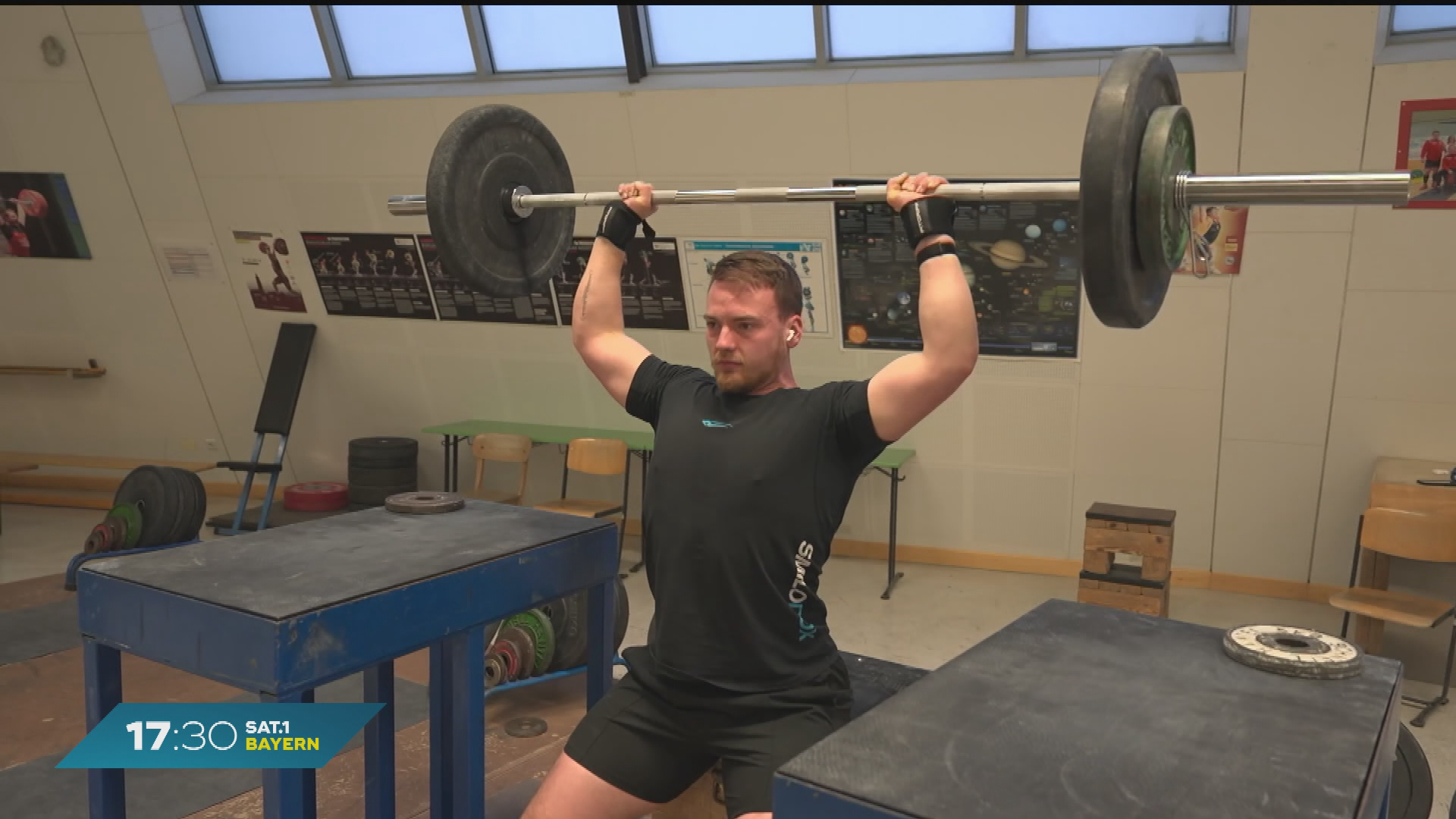 Bayernsport: Weightlifting at TB 03 Roding